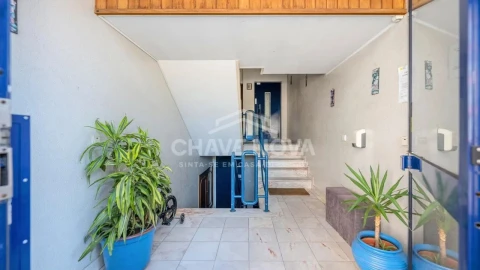 Apartamento T2 para Venda em Vila Nova de Gaia