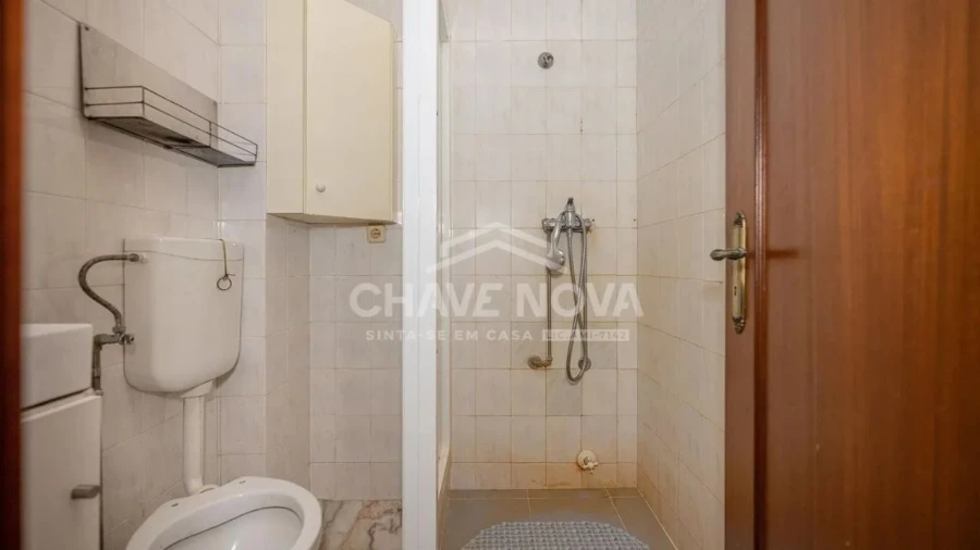 Apartamento T2 para Venda em Vila Nova de Gaia Foto 7