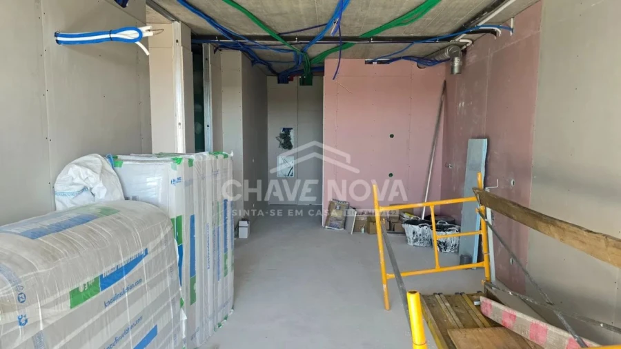 Apartamento T1 para Venda em São Félix da Marinha Foto 19