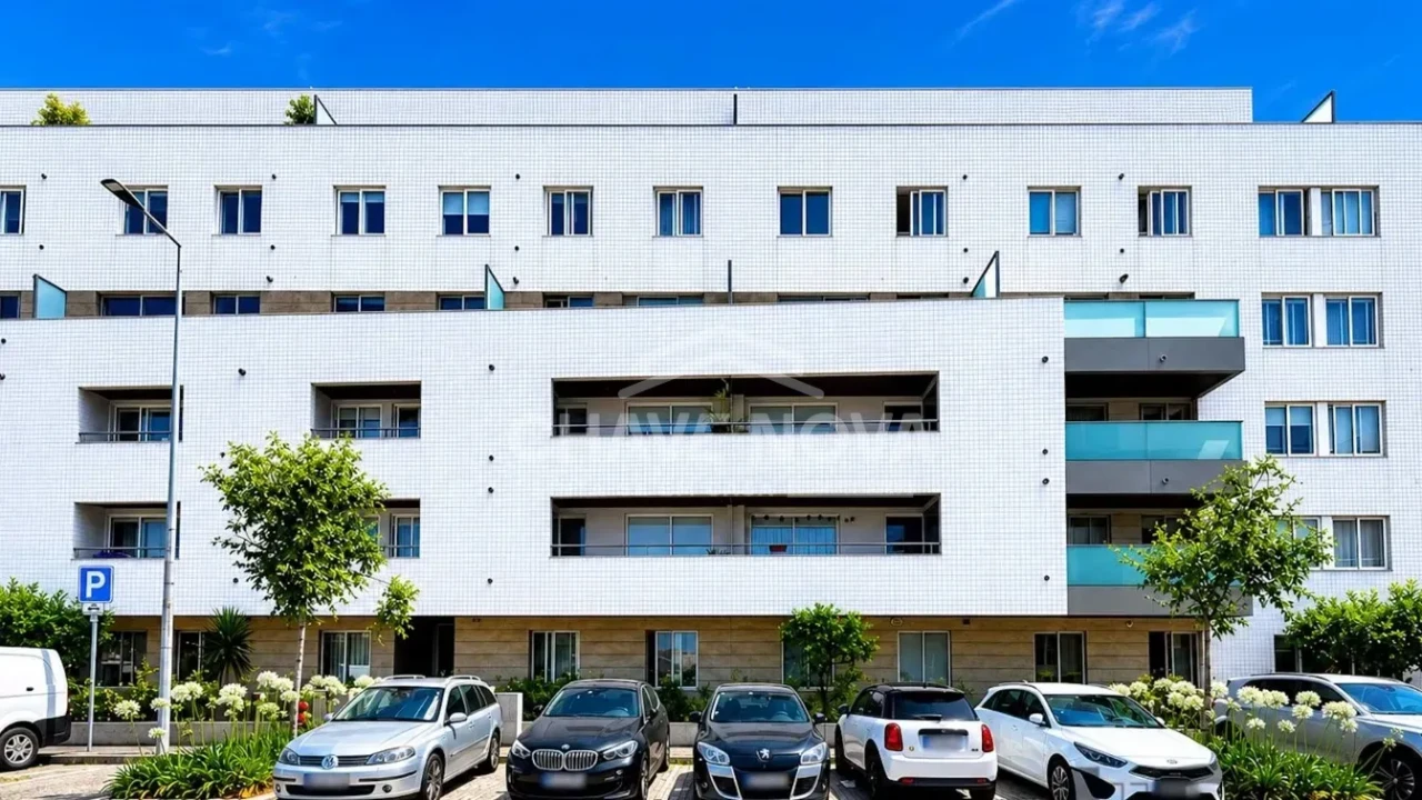 Apartamento T4 para Venda em Vila Nova de Gaia Foto 14