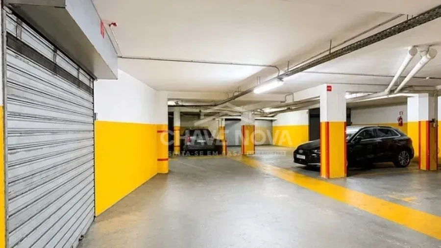 Apartamento T4 para Venda em Vila Nova de Gaia Foto 10