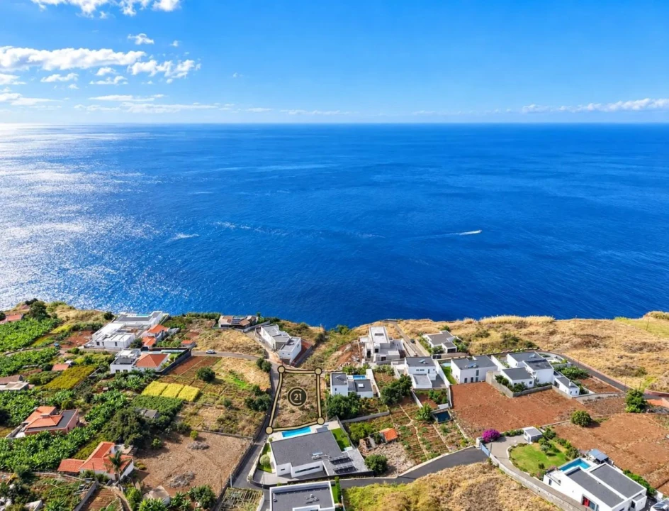 Terreno para Venda em Estreito Calheta Foto 1