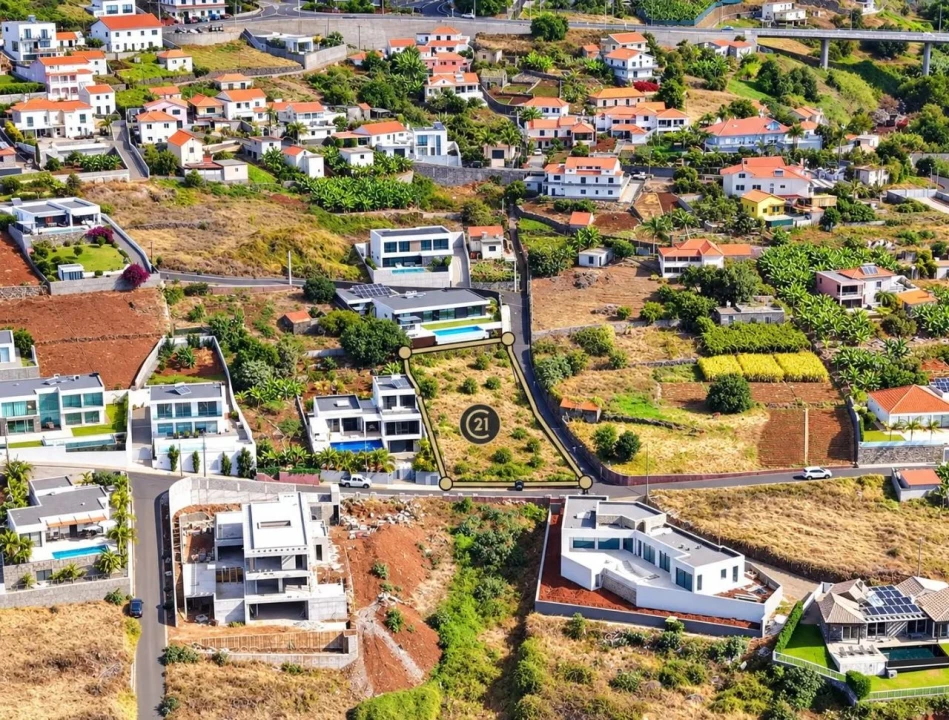 Terreno para Venda em Estreito Calheta Foto 2