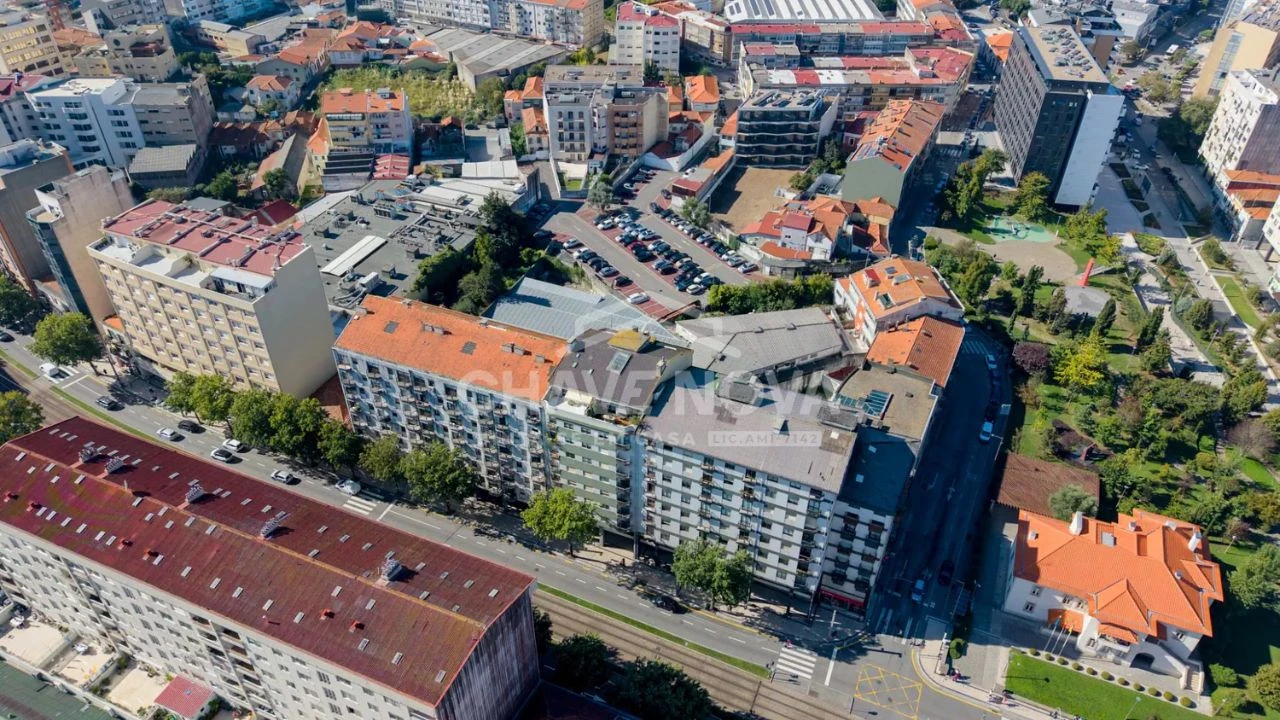 Loja para Venda em Vila Nova de Gaia Foto 32