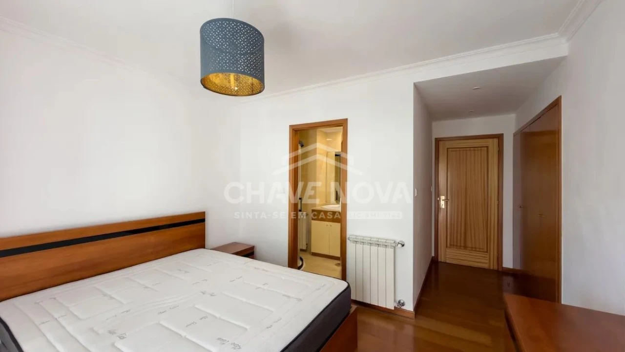 Apartamento T2 para Venda em Vila Nova de Gaia Foto 6