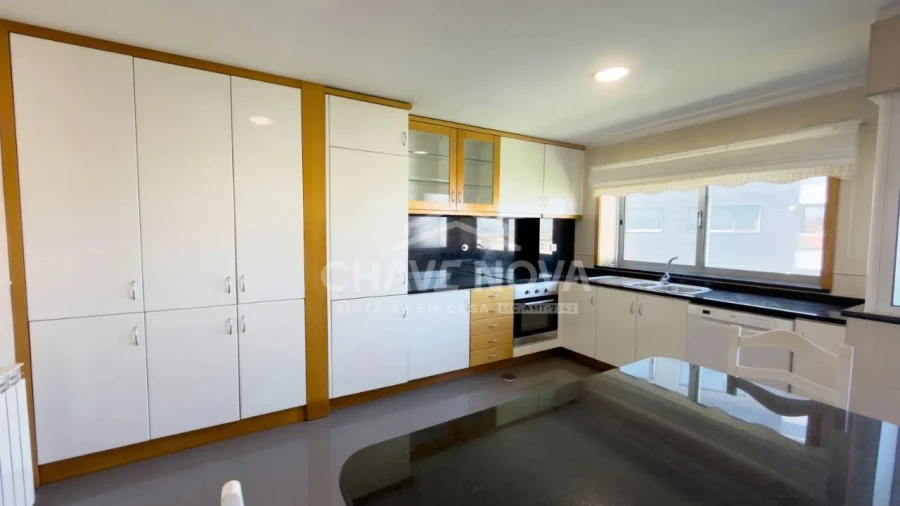 Apartamento T2 para Venda em Vila Nova de Gaia Foto 20