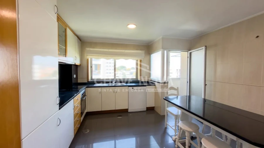 Apartamento T2 para Venda em Vila Nova de Gaia Foto 25