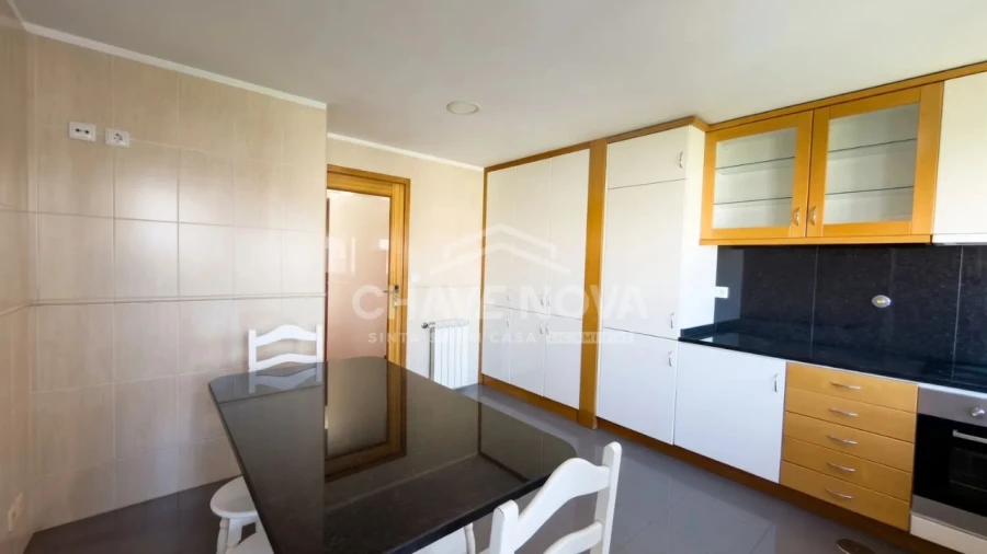 Apartamento T2 para Venda em Vila Nova de Gaia Foto 27