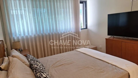Apartamento T2 para Venda em Vila Nova de Gaia