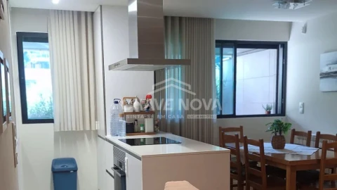 Apartamento T2 para Venda em Vila Nova de Gaia
