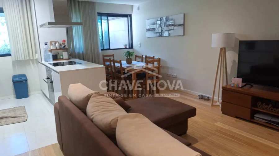 Apartamento T2 para Venda em Vila Nova de Gaia