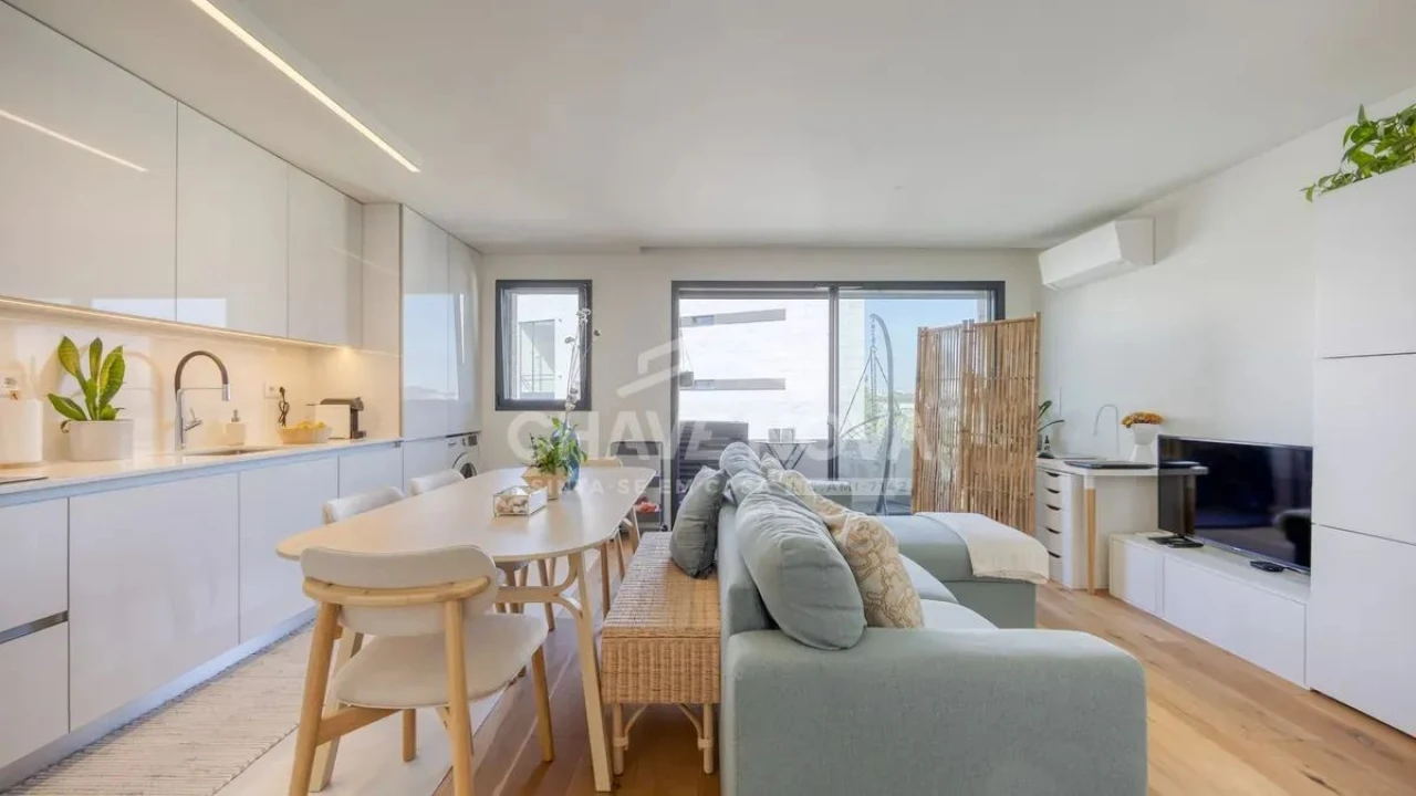 Apartamento T2 para Venda em Vila Nova de Gaia Foto 8