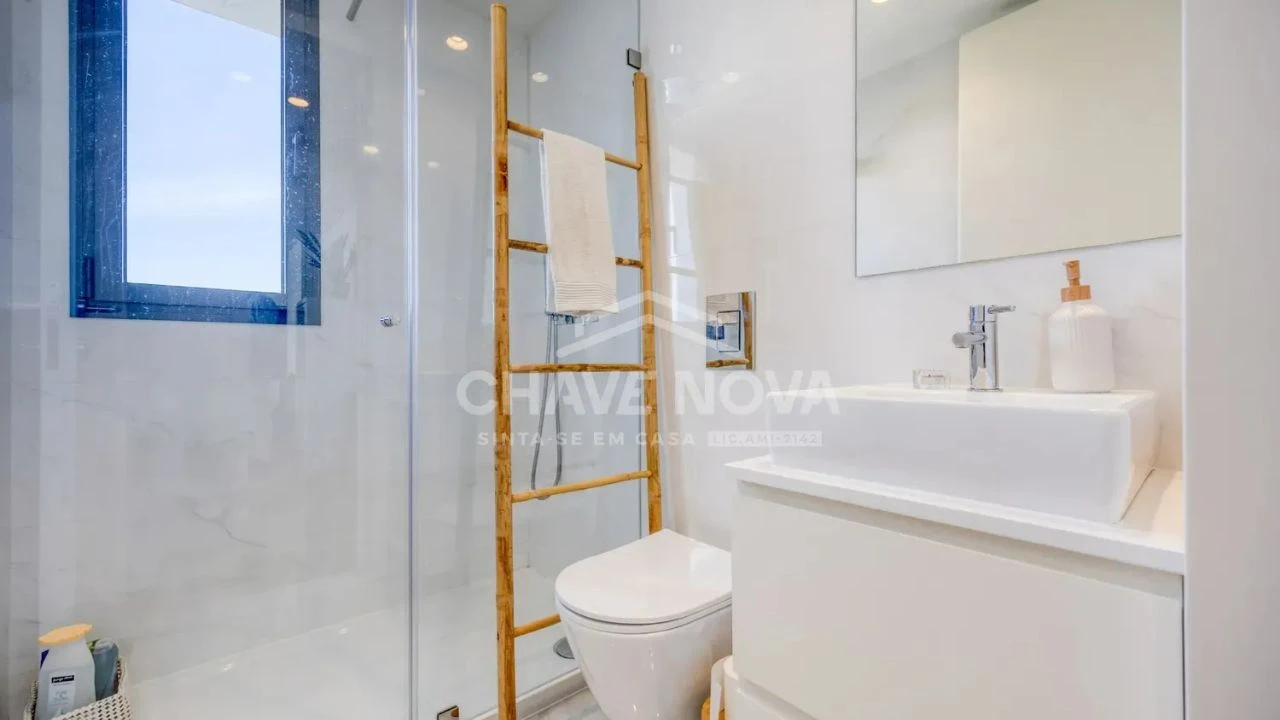 Apartamento T2 para Venda em Vila Nova de Gaia Foto 17