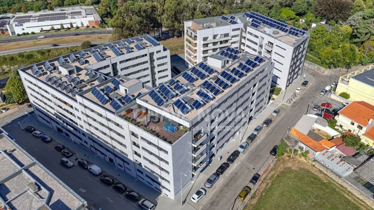 Apartamento T2 para Venda em Vila Nova de Gaia Foto 28