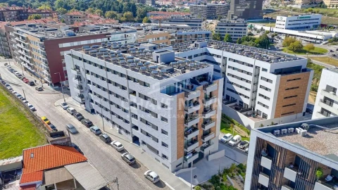 Apartamento T2 para Venda em Vila Nova de Gaia