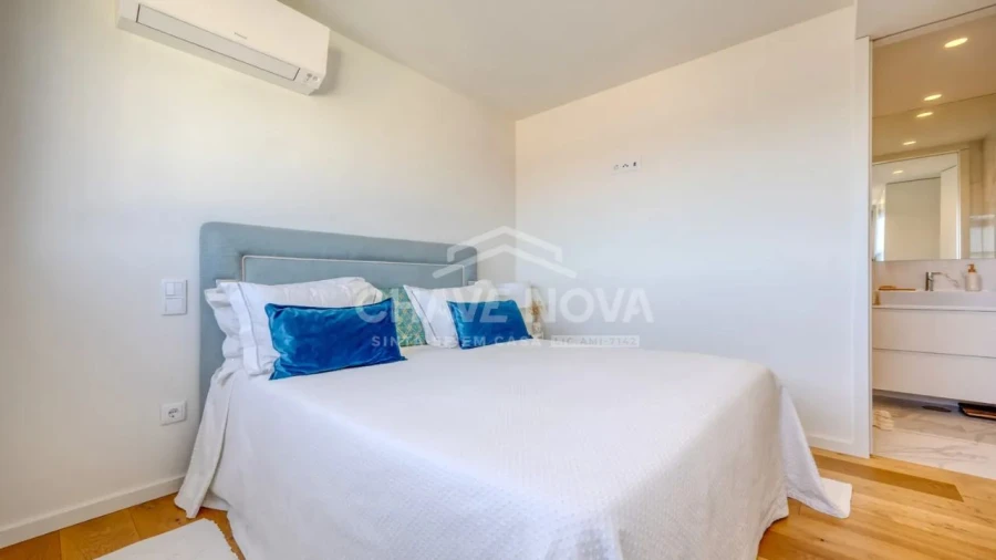 Apartamento T2 para Venda em Vila Nova de Gaia Foto 12