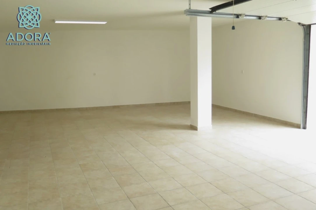 Moradia T4 para Venda em Ericeira Foto 3