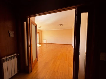 Apartamento T3 para Arrendamento em Maia