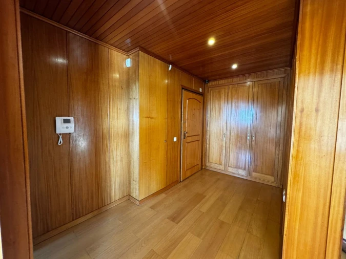 Apartamento T3 para Arrendamento em Maia Foto 2