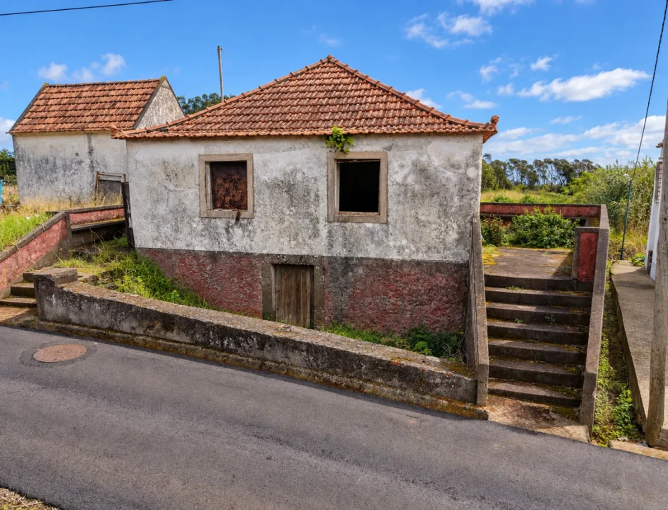 Moradia T2 para Venda em Levada Grande Foto 8