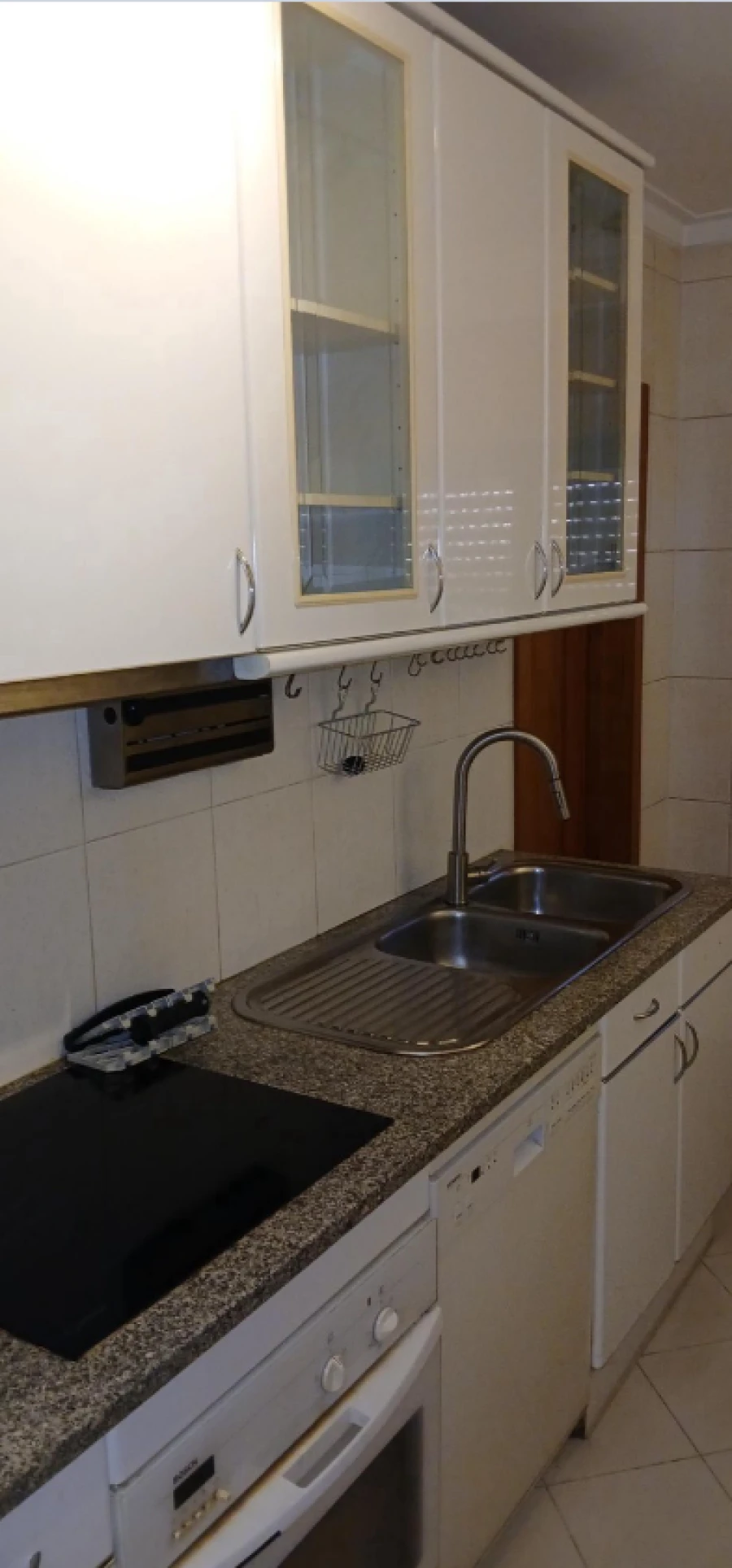 Apartamento T2 para Arrendamento em Porto Foto 4