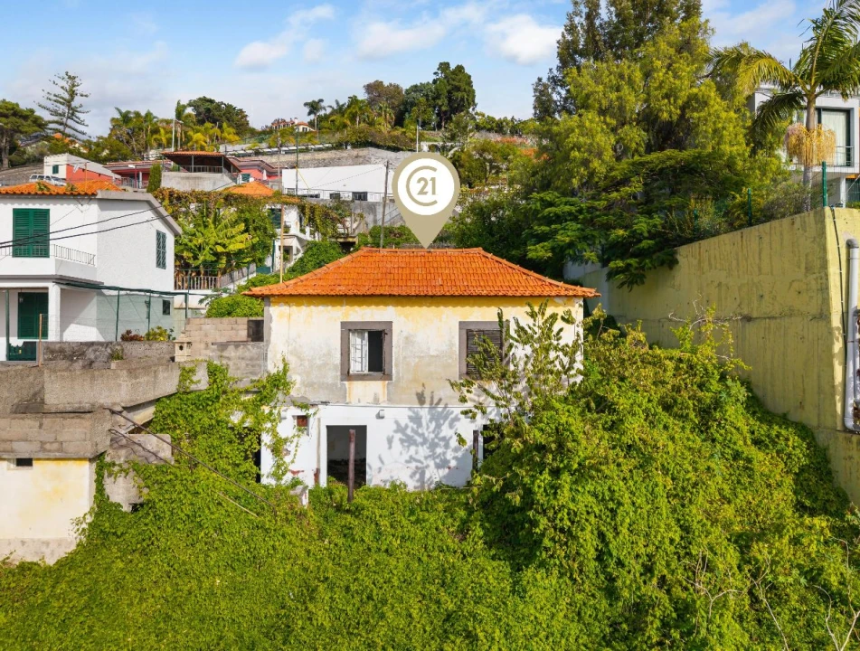 Moradia T4 para Venda em Funchal Foto 40