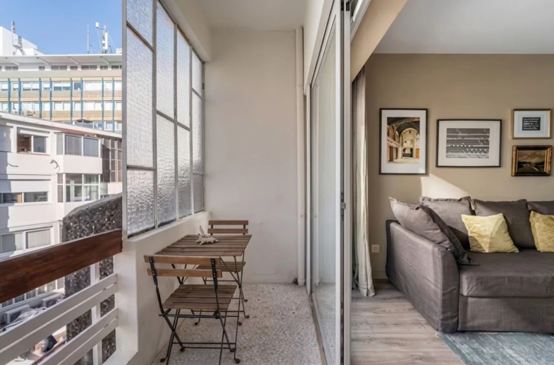 Apartamento T1 para Arrendamento em Porto Foto 6