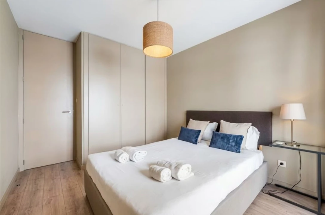 Apartamento T1 para Arrendamento em Porto Foto 5