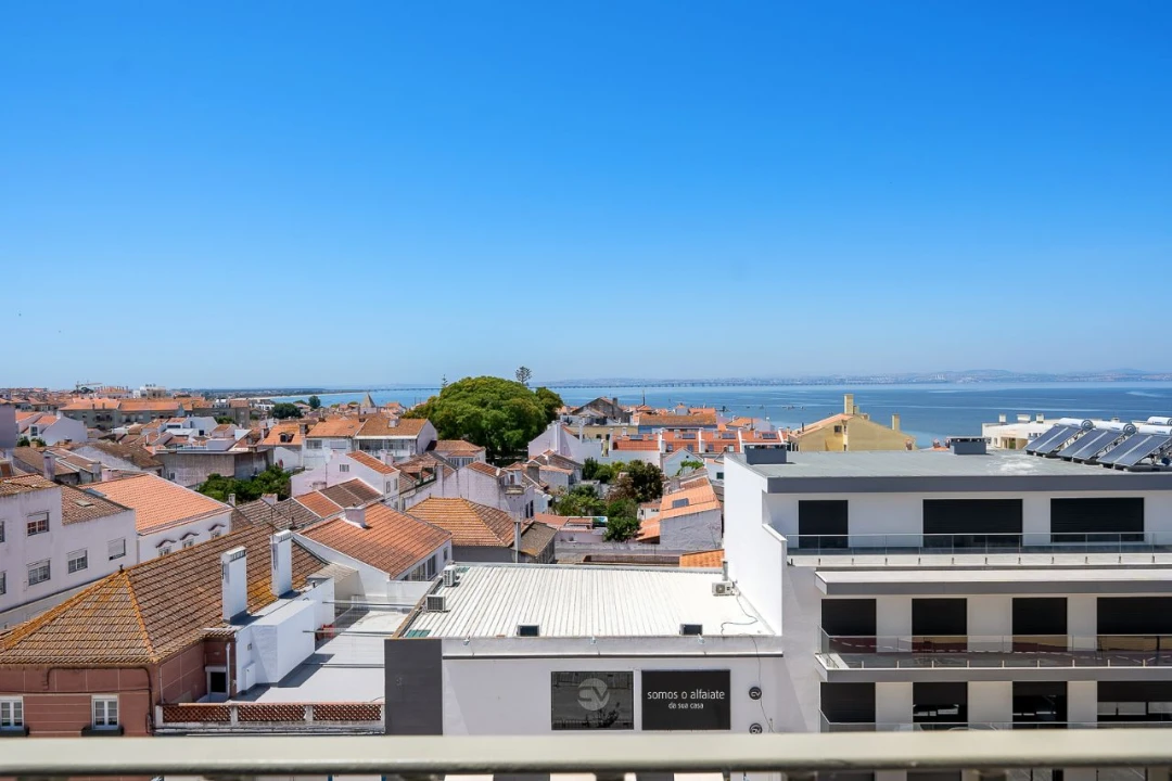 Apartamento T3 para Venda em Alcochete Foto 51