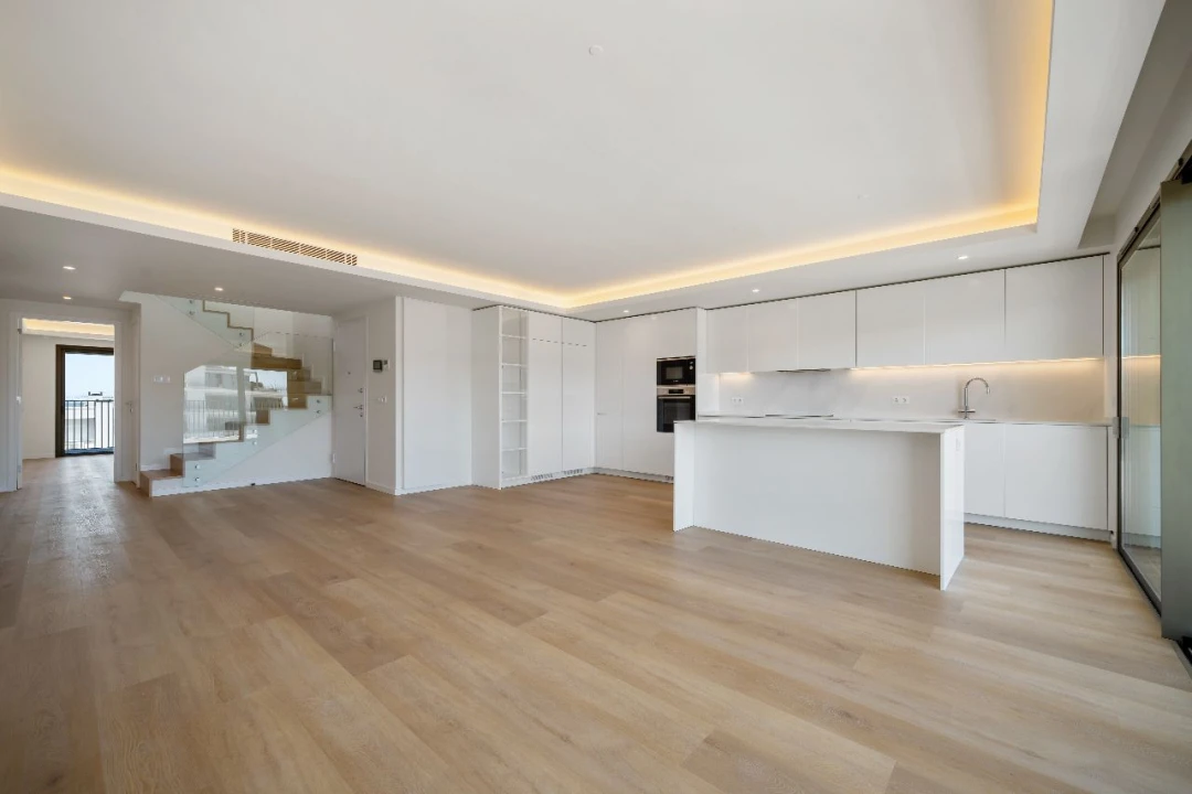Apartamento T4 para Venda em Alcochete, Setúbal Foto 3