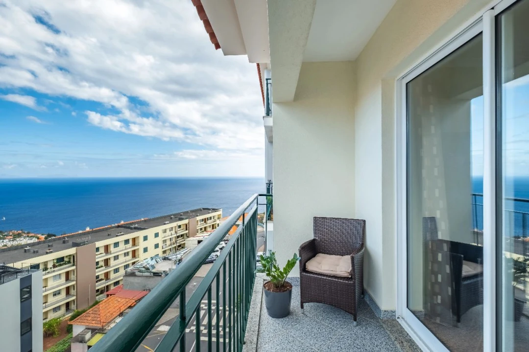 Apartamento T2 para Venda em Caniço Foto 27