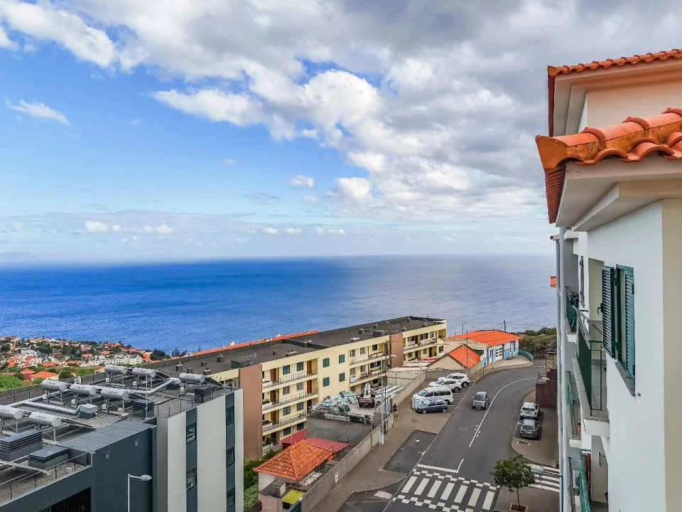 Apartamento T2 para Venda em Caniço Foto 28