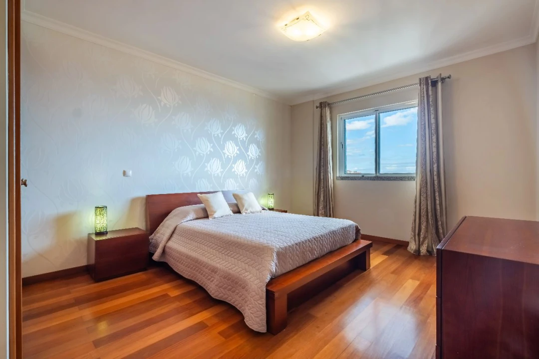 Apartamento T2 para Venda em Caniço Foto 34