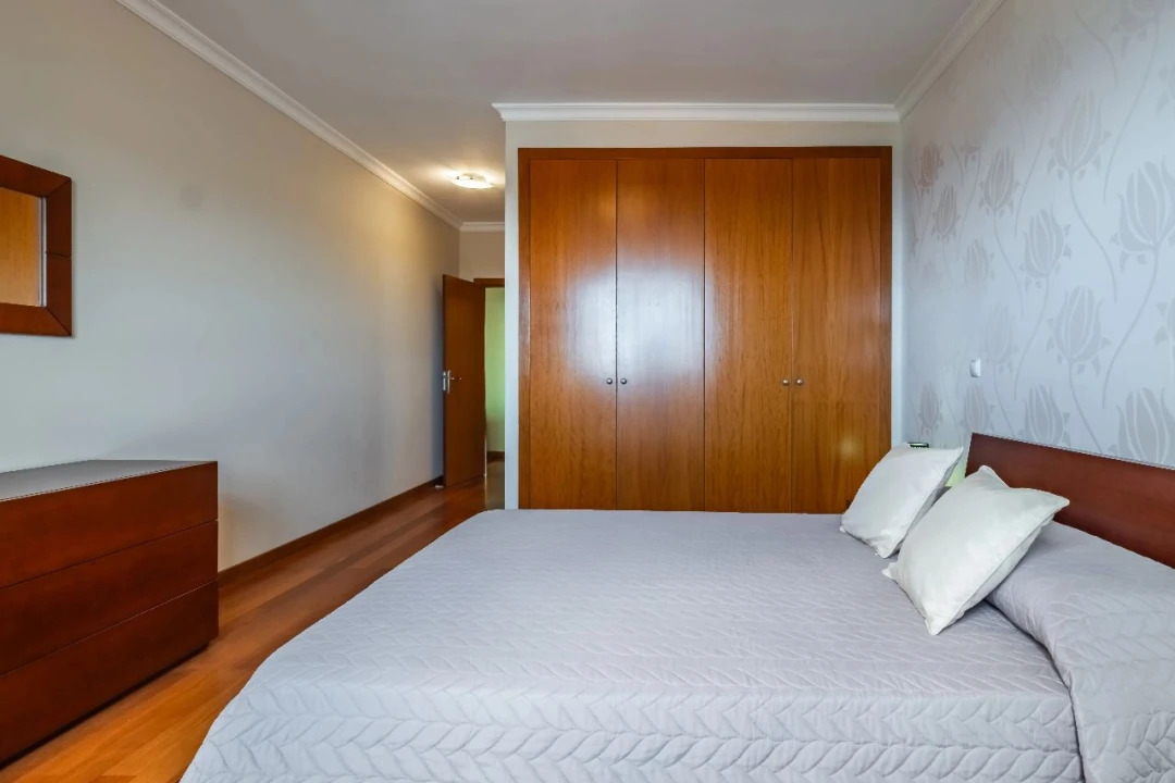 Apartamento T2 para Venda em Caniço Foto 36