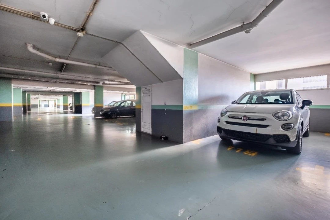 Apartamento T2 para Venda em Caniço Foto 45