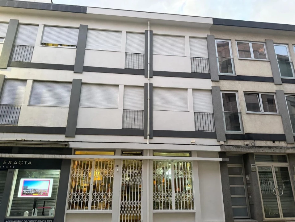 Apartamento T2 para Venda em Rio Tinto Foto 1