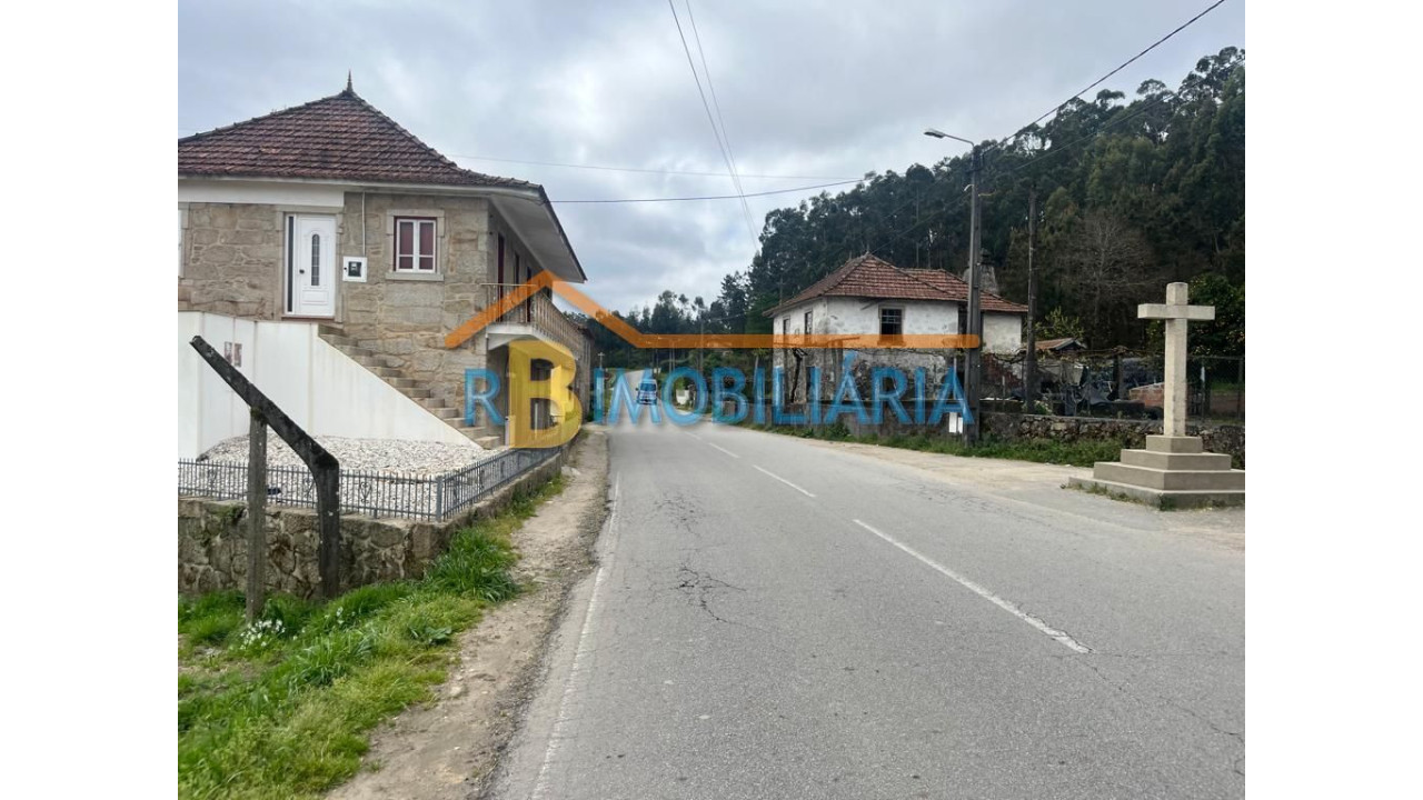 Terreno para Venda em Escariz Foto 5