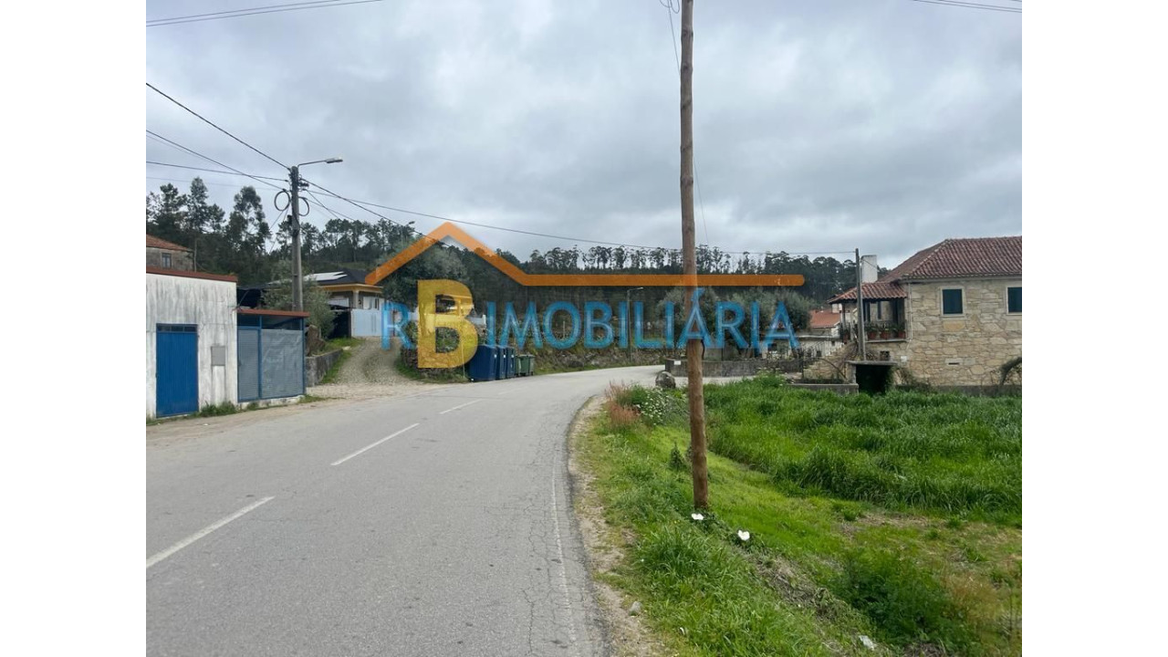 Terreno para Venda em Escariz Foto 6