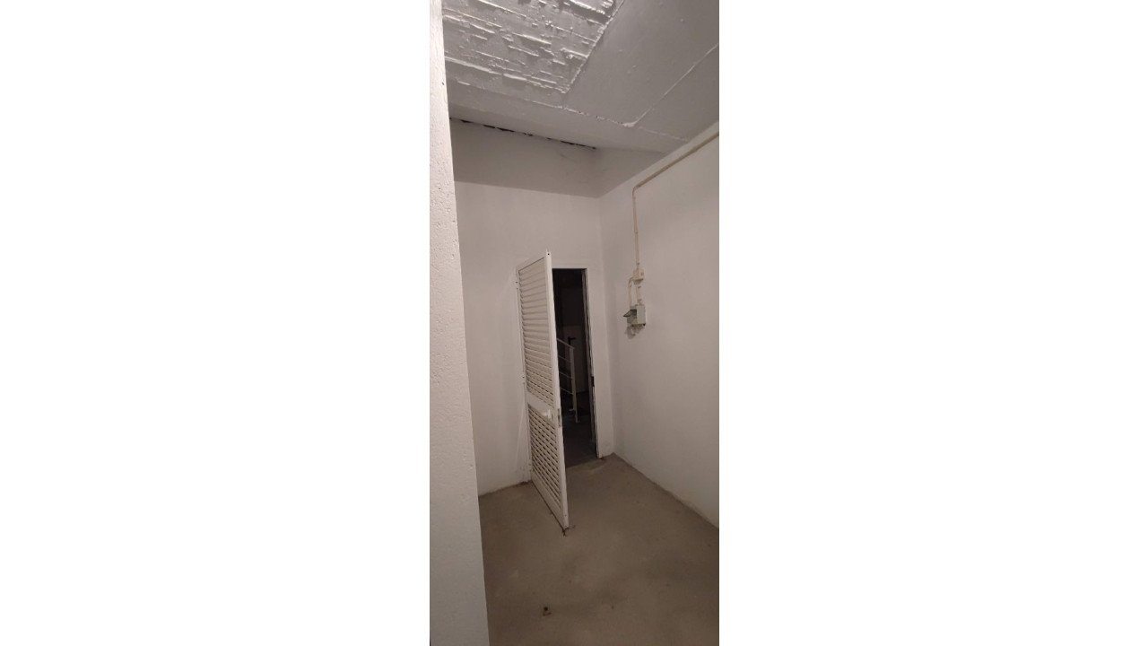 Prédio para Venda em Seroa Foto 18