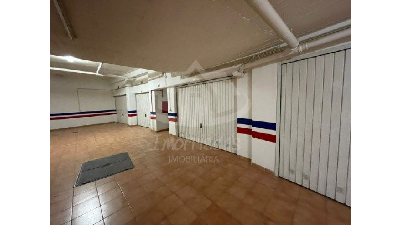 Loja para Venda em Póvoa de Santa Iria Foto 18