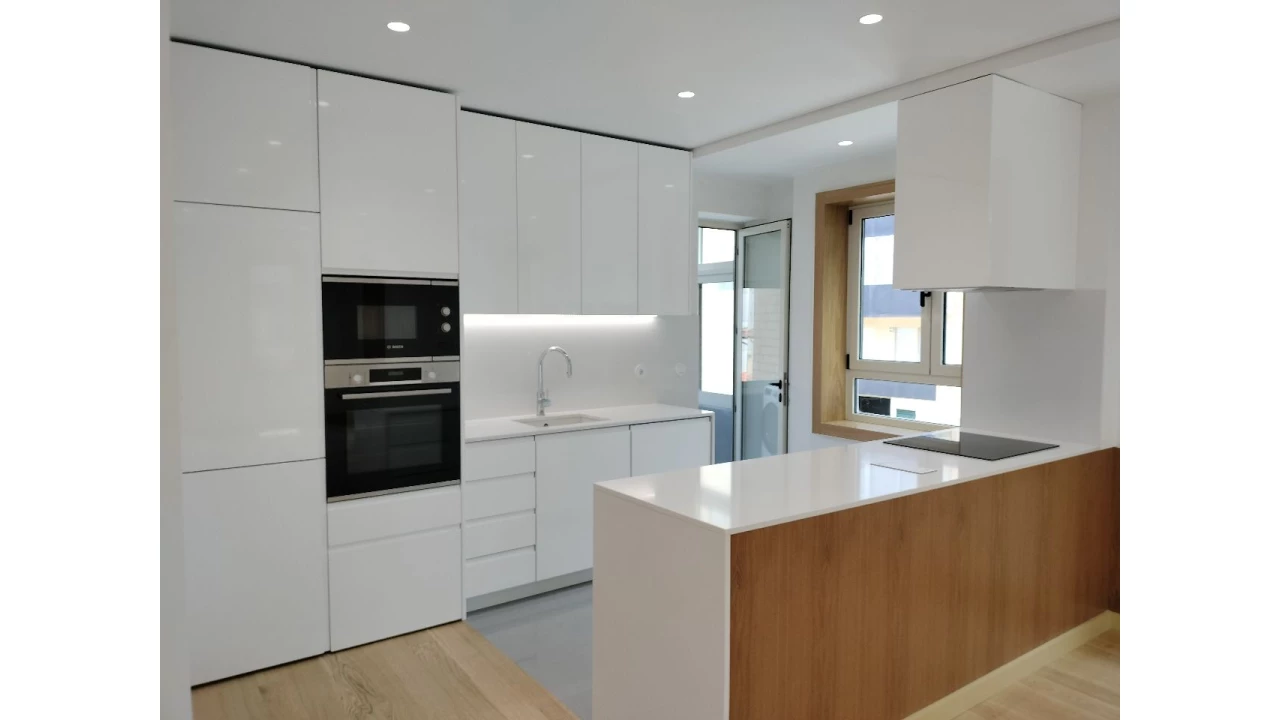 Apartamento T3 para Venda em Porto Foto 3