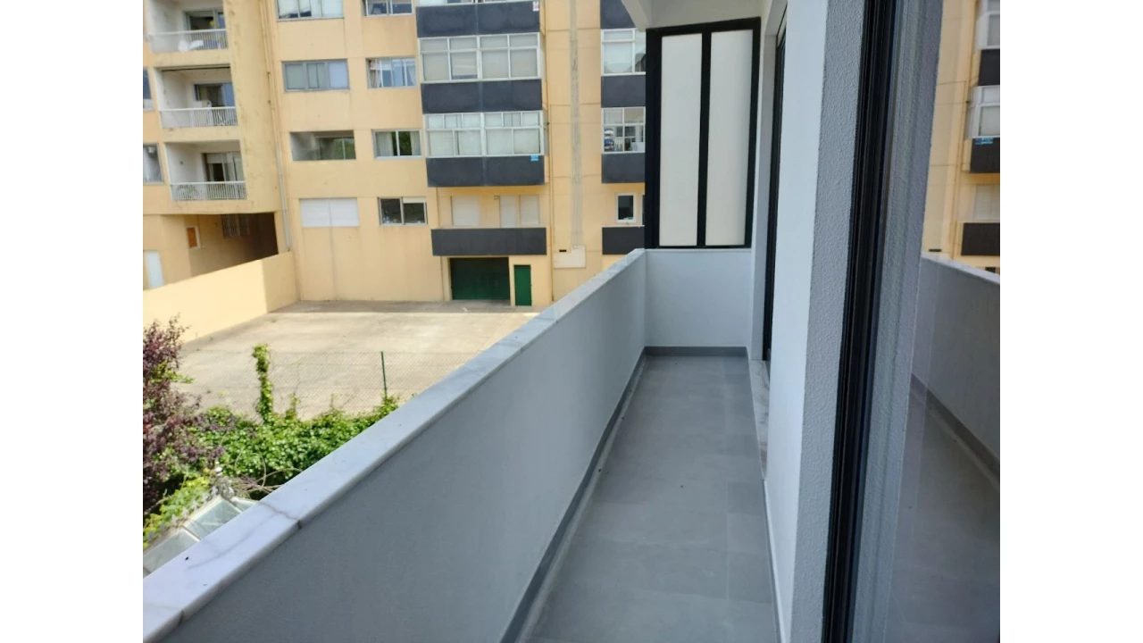 Apartamento T3 para Venda em Porto Foto 31