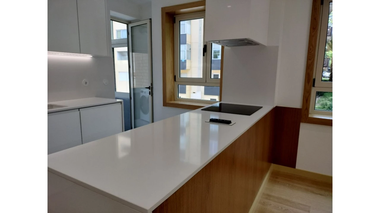 Apartamento T3 para Venda em Porto Foto 2