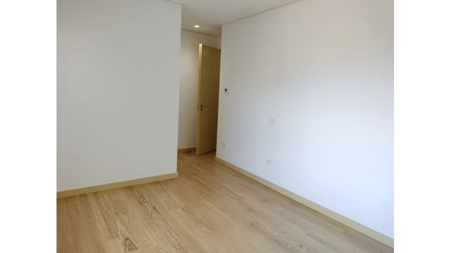 Apartamento T3 para Venda em Porto Foto 9