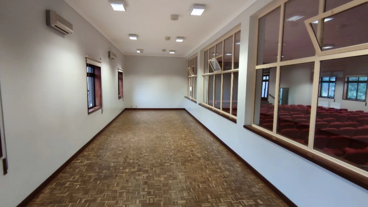 Armazém para Venda em Borralha Foto 5