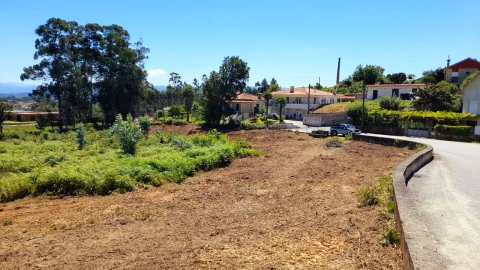 Terreno para Venda em Cervães