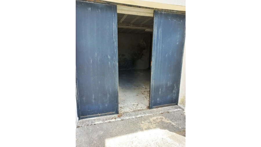 Moradia T6 para Venda em Catraia Farropo Foto 36