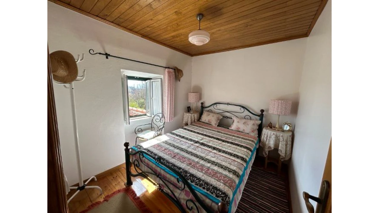 Moradia T4 para Venda em Abiul Foto 25