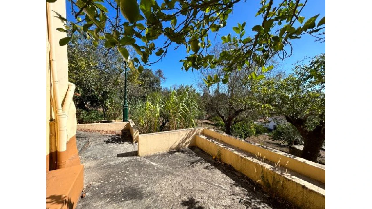 Moradia T4 para Venda em Abiul Foto 34