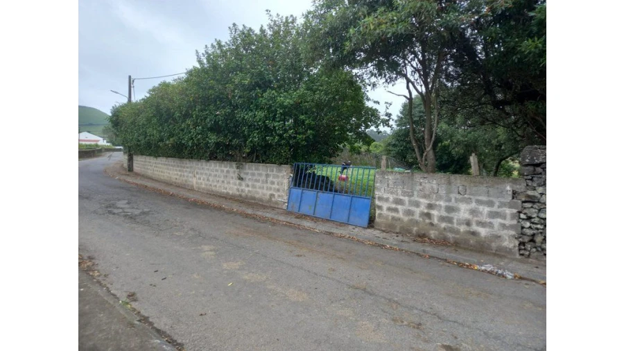 Terreno P/ Moradia para Venda em São Vicente Ferreira Foto 2